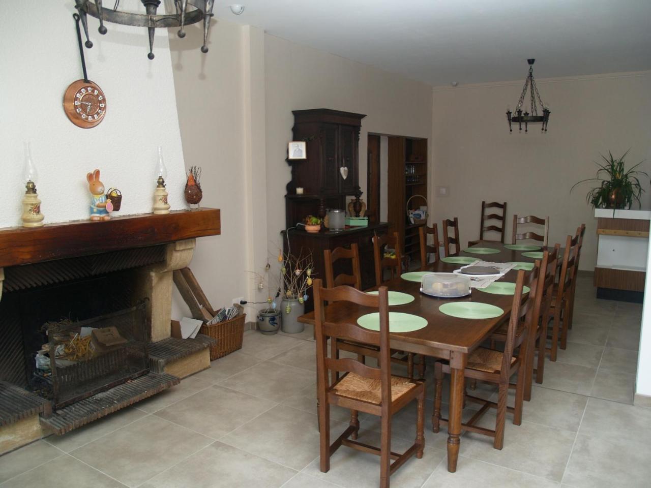 Les Jardins De La Grange Acomodação com café da manhã Rezonville Exterior foto